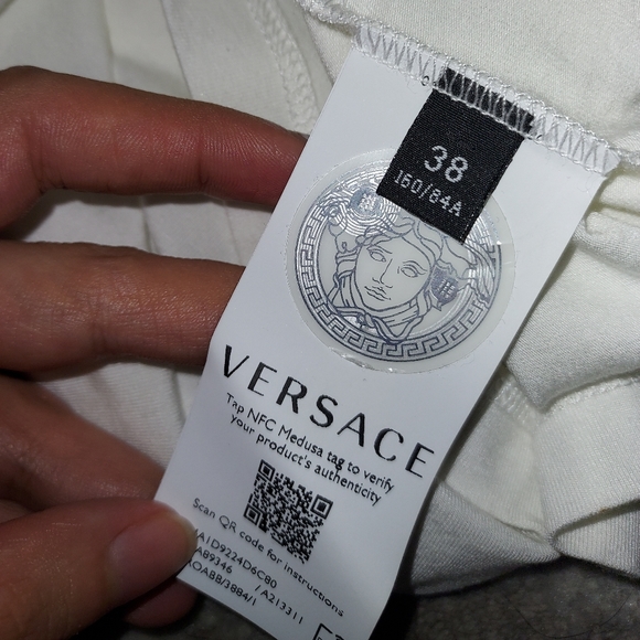 NWT Versace Pink Logo Cotton T-Shirt - Picture 5 of 7